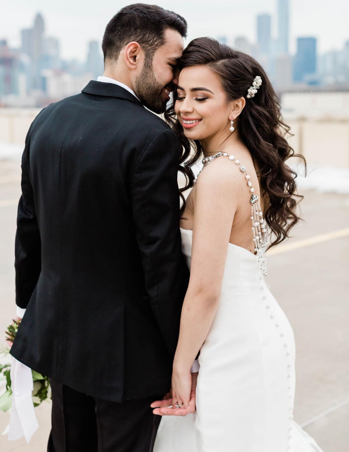 Wedding Insurance for a Global Pandemic. Desktop Image