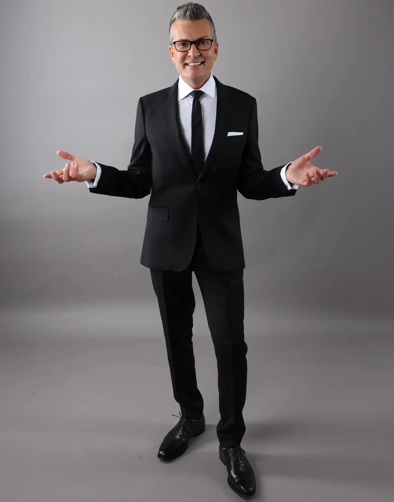 Say YES! Randy Fenoli Trunk Show is Coming to Volle&#39;s Bridal &amp; Boutique in Lake Zurich!
