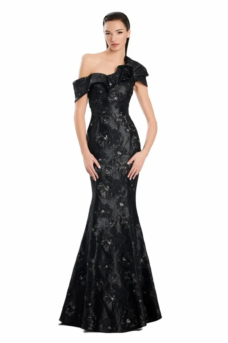 Model wearing black Daymor gown
